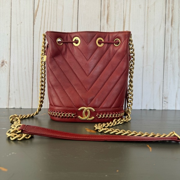 Chanel Chevron Red Leather Bucket Bag with Gold Accents - Picture 1 of 16